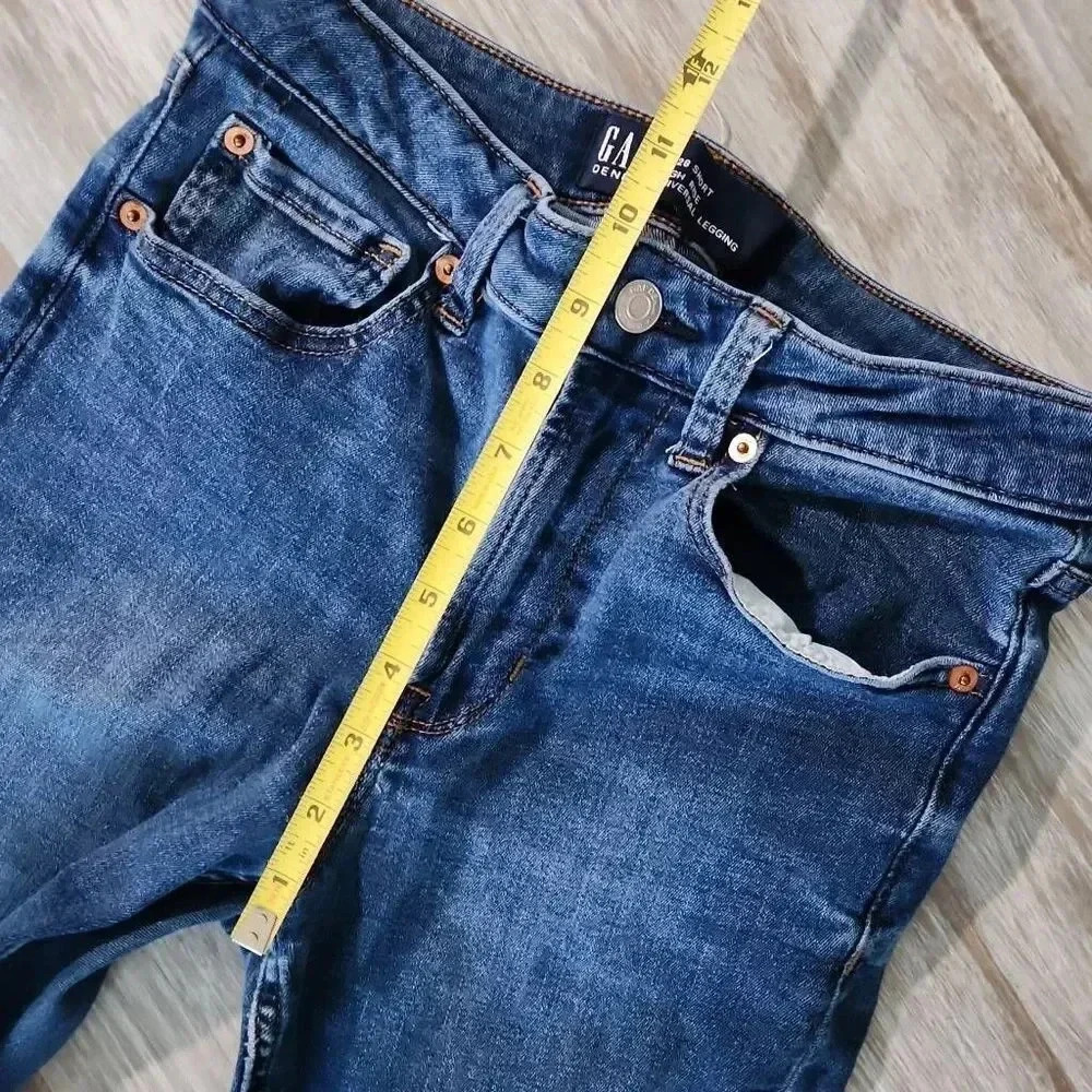 GAP High Rise Universal Jegging - Short Length - Picture 4 of 8